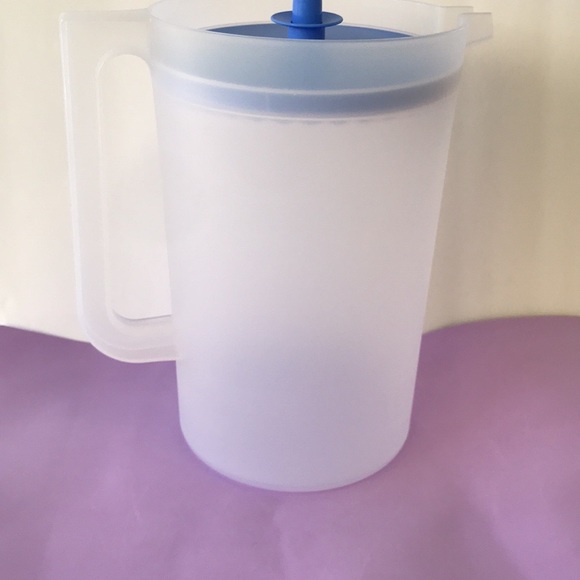 Tupperware Jumbo Jug 4 Liter - Picture 13 of 13